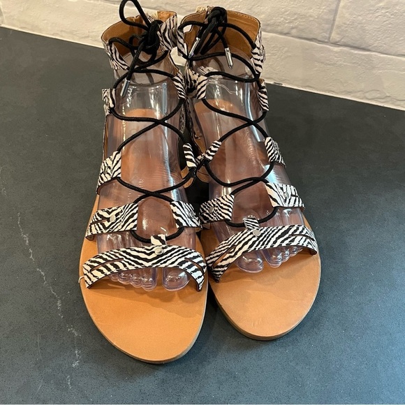 DV dolce vita sz 9.5 Jasmyn zebra stripe gladiator sandals - Picture 3 of 15